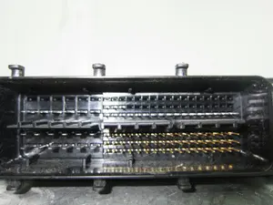 Foto de CENTRALITA MOTOR UCE LEXUS IS (DS2/IS2) referencia 8966153D80 foto 5