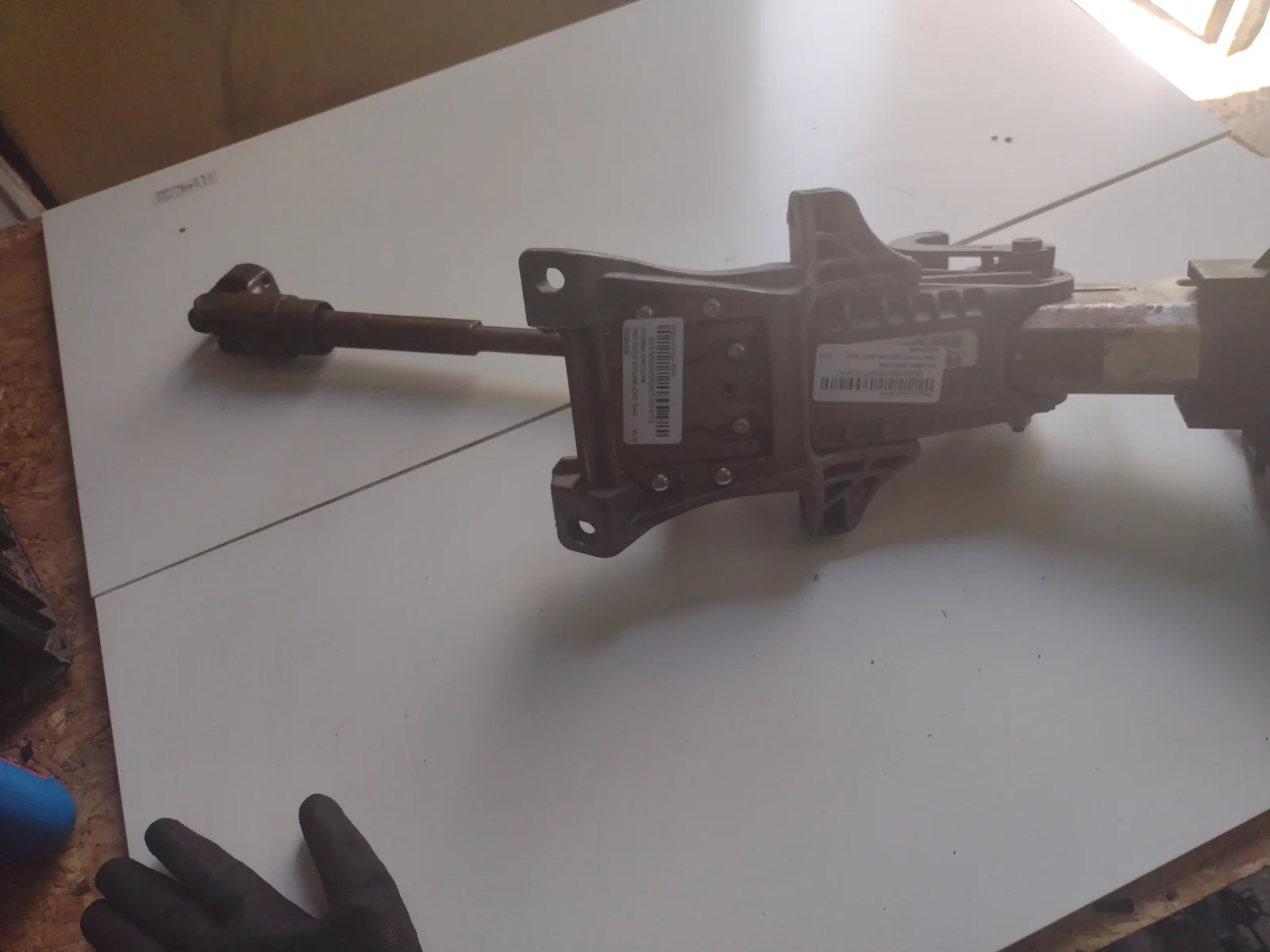 Foto de COLUMNA DIRECCION FORD FOCUS BERLINA (CAP) referencia ZG520149B