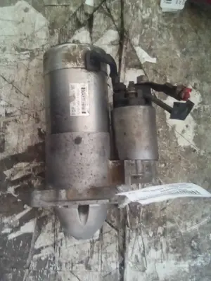 Foto de MOTOR ARRANQUE OPEL ASTRA H BERLINA referencia M001T30071