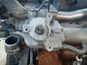Foto de MOTOR COMPLETO RENAULT SCENIC III (JZ) referencia K9K832 foto 13