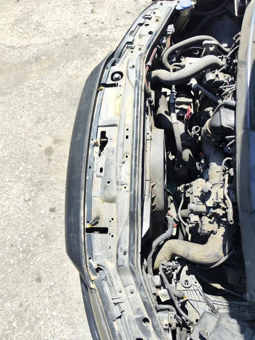 Foto de PANEL FRONTAL VOLVO S60 BERLINA 2.4 Diesel (126 CV / 93 KW)