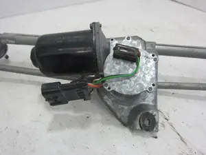 Foto de MOTOR LIMPIA DELANTERO OPEL CORSA B 1.0 12V CAT (X 10 XE / LW3) (54 CV / 40 KW) referencia 22107719 foto 4
