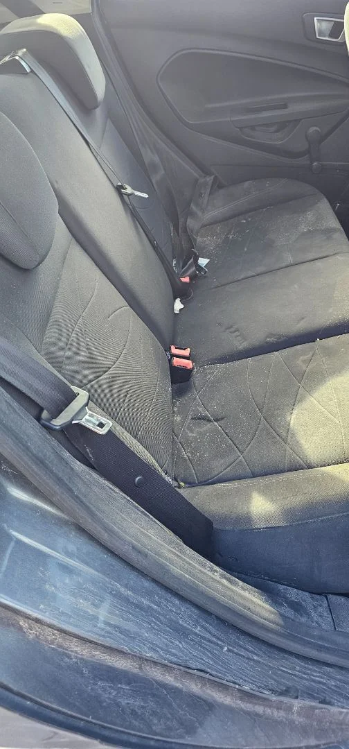 Foto de ASIENTO TRASERO MEDIO FORD FIESTA (CNN) 1.25 16V CAT (82 CV / 60 KW)