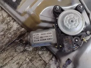 Foto de ELEVALUNAS TRASERO DERECHO HYUNDAI SANTA FE (SM) referencia 8348026010 foto 4