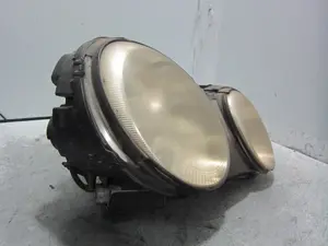 Foto de FARO DERECHO KIA OPIRUS (GH) 3.5 V6 CAT (203 CV / 149 KW) referencia 921023F110 foto 3