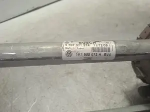 Foto de MOTOR LIMPIA DELANTERO VOLKSWAGEN GOLF VI (5K1)(10.2008) 2.0 TDI DPF (170 CV / 125 KW) referencia 1K1955023H foto 3