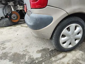 Foto de PARAGOLPES TRASERO CITROEN XSARA PICASSO 2.0 HDi CAT (RHY / DW10TD) (90 CV / 66 KW) foto 2