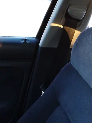 Foto de CINTURON SEGURIDAD DELANTERO DERECHO VOLKSWAGEN PASSAT BERLINA (3B3) 1.9 TDI (131 CV / 96 KW)