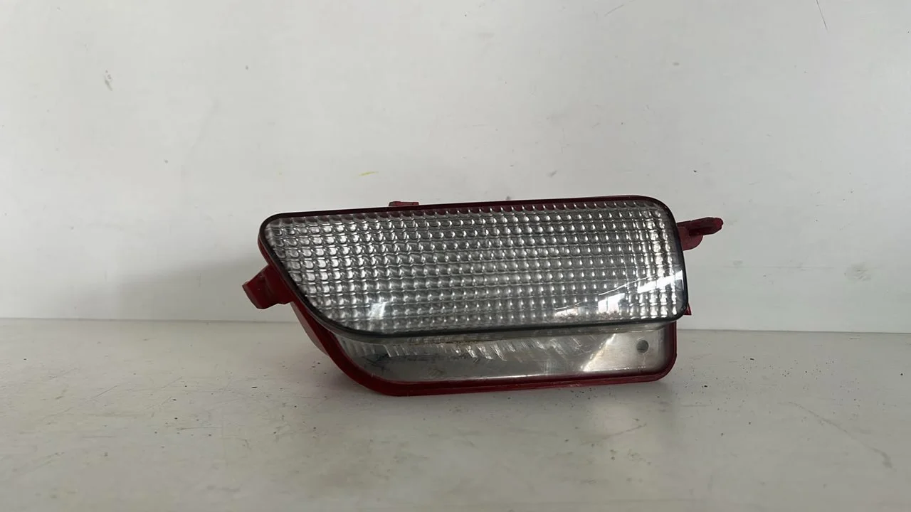 Foto de FARO ANTINIEBLA TRASERO DERECHO CITROEN C4 BERLINA referencia 9652464580
