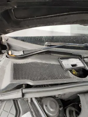 Foto de BRAZO LIMPIA DELANTERO DERECHO AUDI A5 COUPE (8T) 2.0 16V TDI (170 CV / 125 KW)