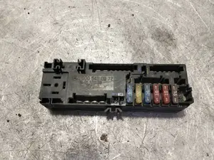 Foto de CAJA RELES / FUSIBLES MERCEDES-BENZ CLK (BM 208) CABRIO 3.2 V6 18V CAT (218 CV / 160 KW) referencia A0005400072