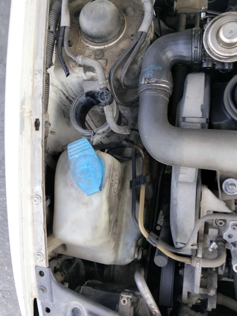 Foto de DEPOSITO LIMPIA SEAT CORDOBA BERLINA (6K2) 1.9 TDI (90 CV / 66 KW) referencia 6K0955453M