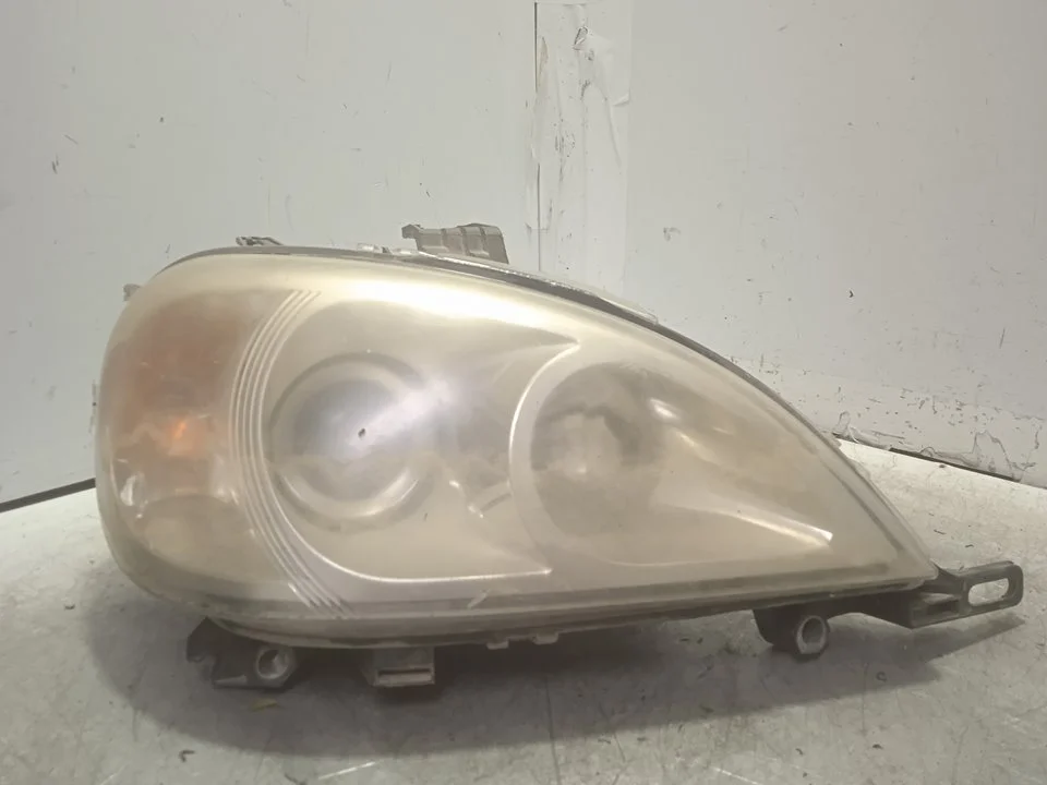Foto de FARO DERECHO MERCEDES-BENZ CLASE ML (BM 163) 3.7 V6 CAT (235 CV / 173 KW) referencia 22315600