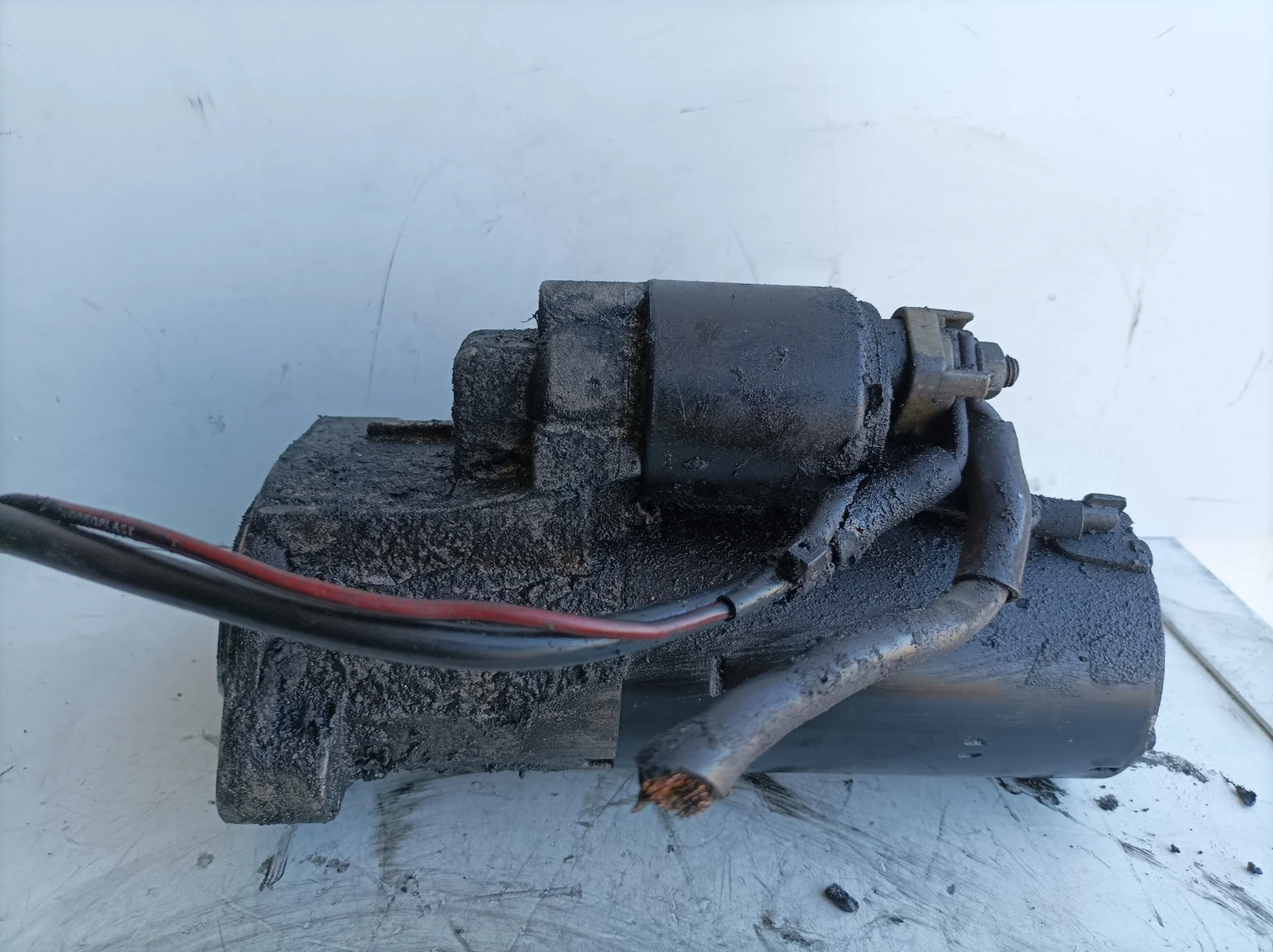 Foto de MOTOR ARRANQUE VOLKSWAGEN PASSAT BERLINA (3B3) referencia 068911024H