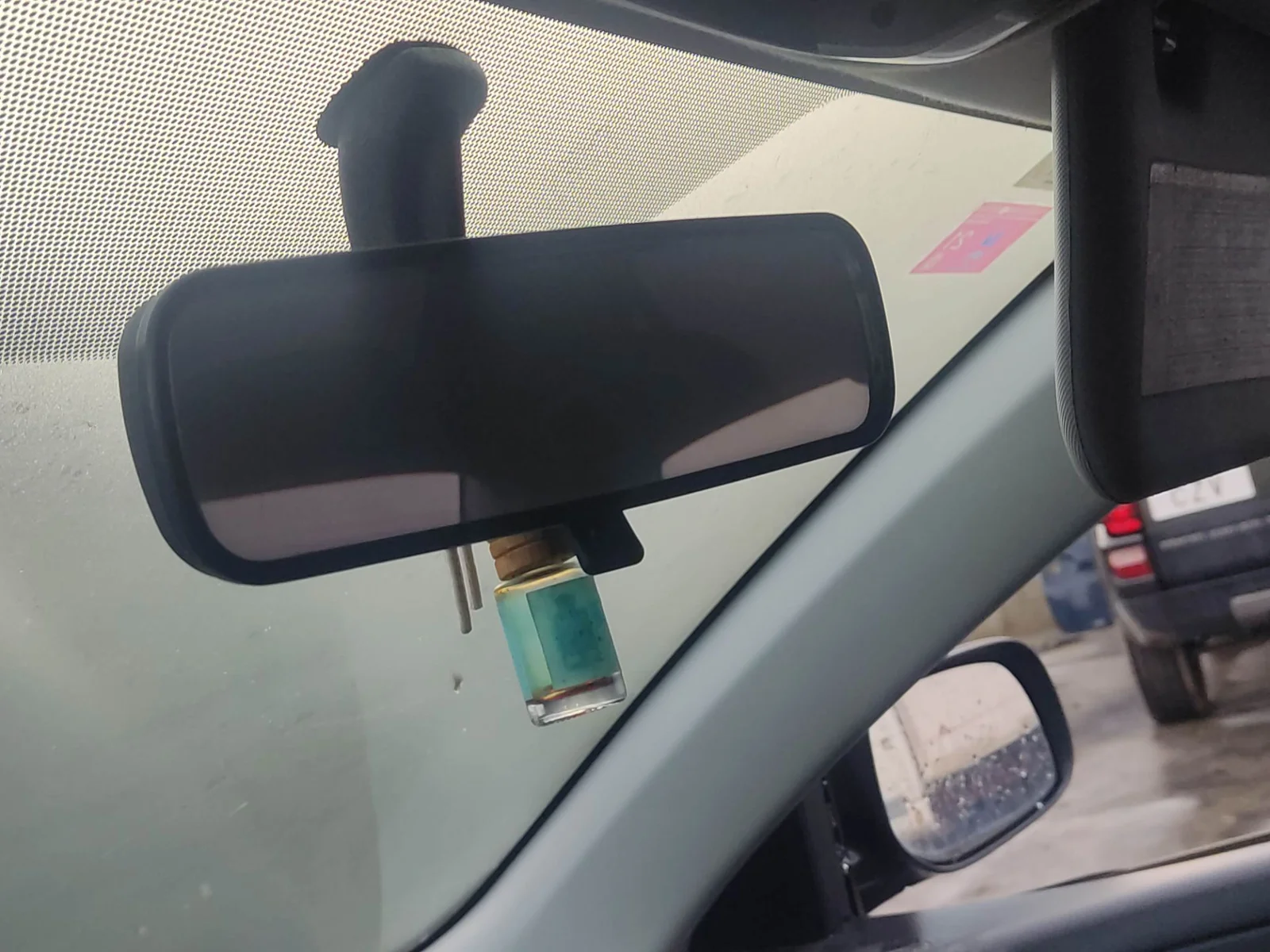 Foto de RETROVISOR INTERIOR TOYOTA COROLLA (E15) 1.4 Turbodiesel CAT (90 CV / 66 KW)