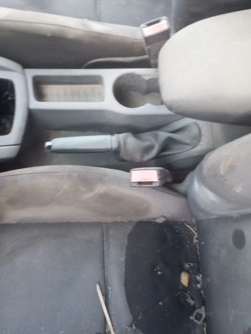 Foto de PALANCA FRENO FORD FOCUS BERLINA (CAP) 1.6 TDCi CAT (109 CV / 80 KW)