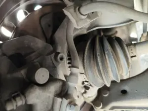 Foto de MANGUETA DELANTERA DERECHA OPEL VECTRA B BERLINA 2.0 DTI (101 CV / 74 KW) referencia 90468577