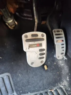Foto de POTENCIOMETRO PEDAL RENAULT MEGANE II BERLINA 5P 1.4 16V (98 CV / 72 KW) referencia 8200155982 foto 3