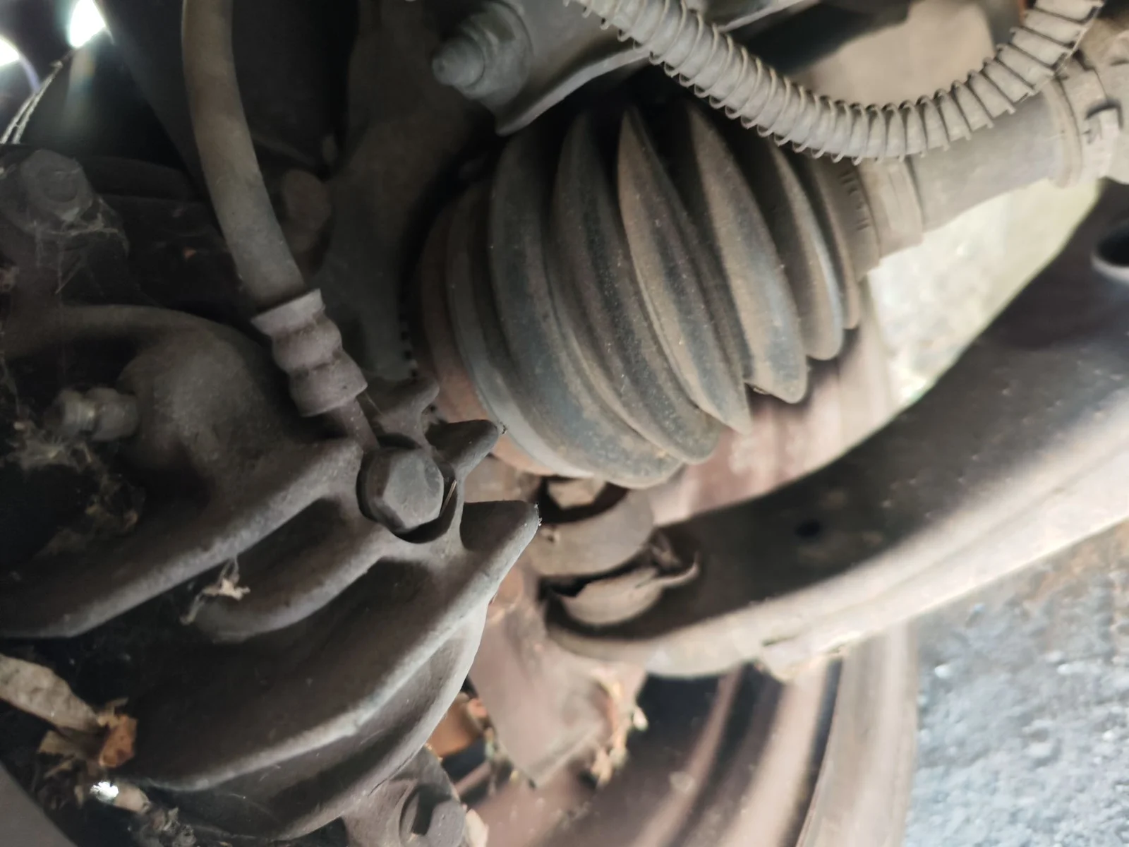 Foto de PINZA DE FRENO DELANTERA DERECHA VOLVO S40 BERLINA 1.9 Diesel CAT (116 CV / 85 KW)