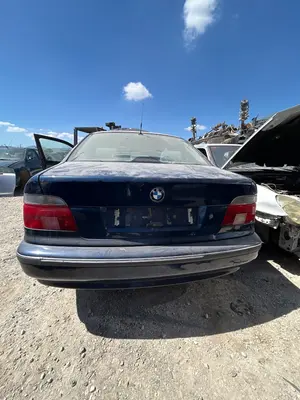 Foto de PARAGOLPES TRASERO BMW SERIE 5 TOURING (E39) 2.0 24V (150 CV / 110 KW) foto 2