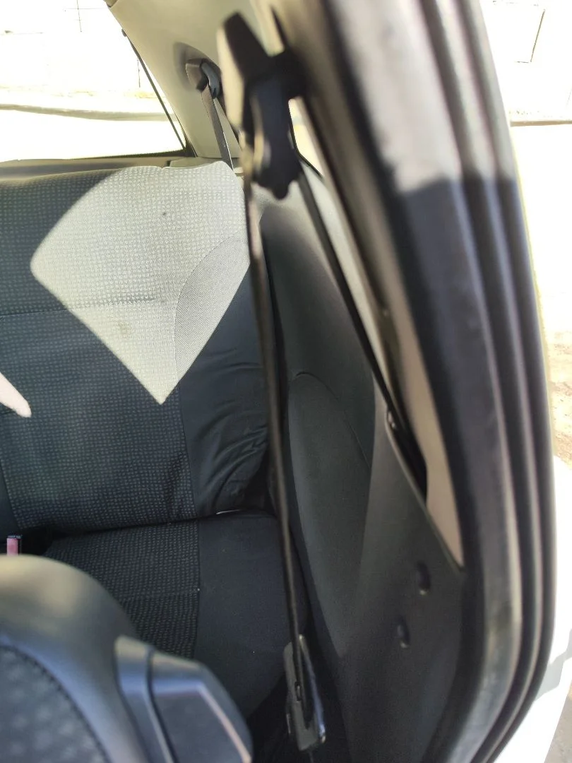 Foto de CINTURON SEGURIDAD DELANTERO IZQUIERDO OPEL CORSA C 1.2 16V CAT (Z 12 XE / LW4) (75 CV / 55 KW) referencia 9226177