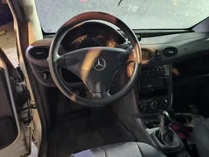 Foto de CALEFACCION ENTERA NORMAL MERCEDES-BENZ CLASE A (BM 168) 1.7 CDI Diesel CAT (95 CV / 70 KW) referencia A1688303862