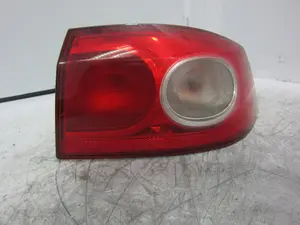 Foto de PILOTO TRASERO DERECHO RENAULT LAGUNA II (BG0) referencia 04031