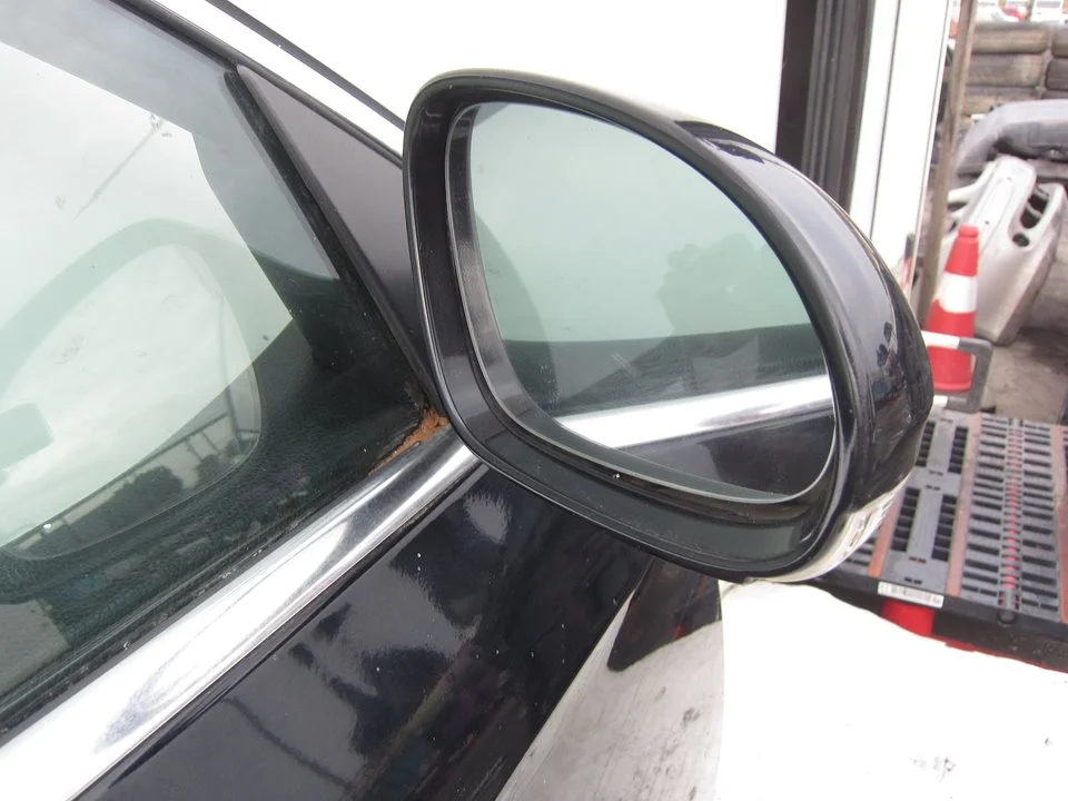 Foto de RETROVISOR DERECHO VOLKSWAGEN PASSAT BERLINA (3C2) 2.0 TDI (140 CV / 103 KW) referencia 010781