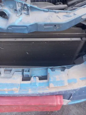 Foto de RADIADOR CALEFACCION / AIRE ACONDICIONADO FORD FOCUS BERLINA (CAP) 1.6 TDCi CAT (109 CV / 80 KW)