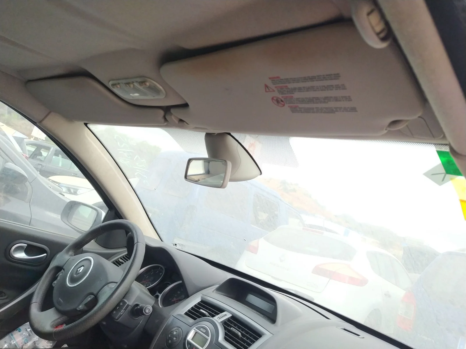 Foto de RETROVISOR INTERIOR RENAULT MEGANE II CLASSIC BERLINA 1.6 16V (112 CV / 82 KW)