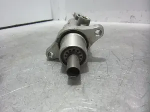 Foto de BOMBA FRENO MINI MINI (R50,R53) 1.6 16V CAT (116 CV / 85 KW) referencia 033508 foto 4