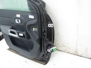 Foto de PUERTA DELANTERA IZQUIERDA CITROEN C5 AIRCROSS 1.2 12V e-THP / PureTech (131 CV / 96 KW) foto 10