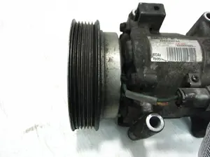 Foto de COMPRESOR AIRE ACONDICIONADO RENAULT CLIO III referencia 8200651251 foto 2