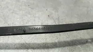 Foto de BRAZO LIMPIA DELANTERO DERECHO CITROEN C4 PICASSO 1.6 16V HDi FAP (109 CV / 80 KW) referencia 9686640480 foto 3