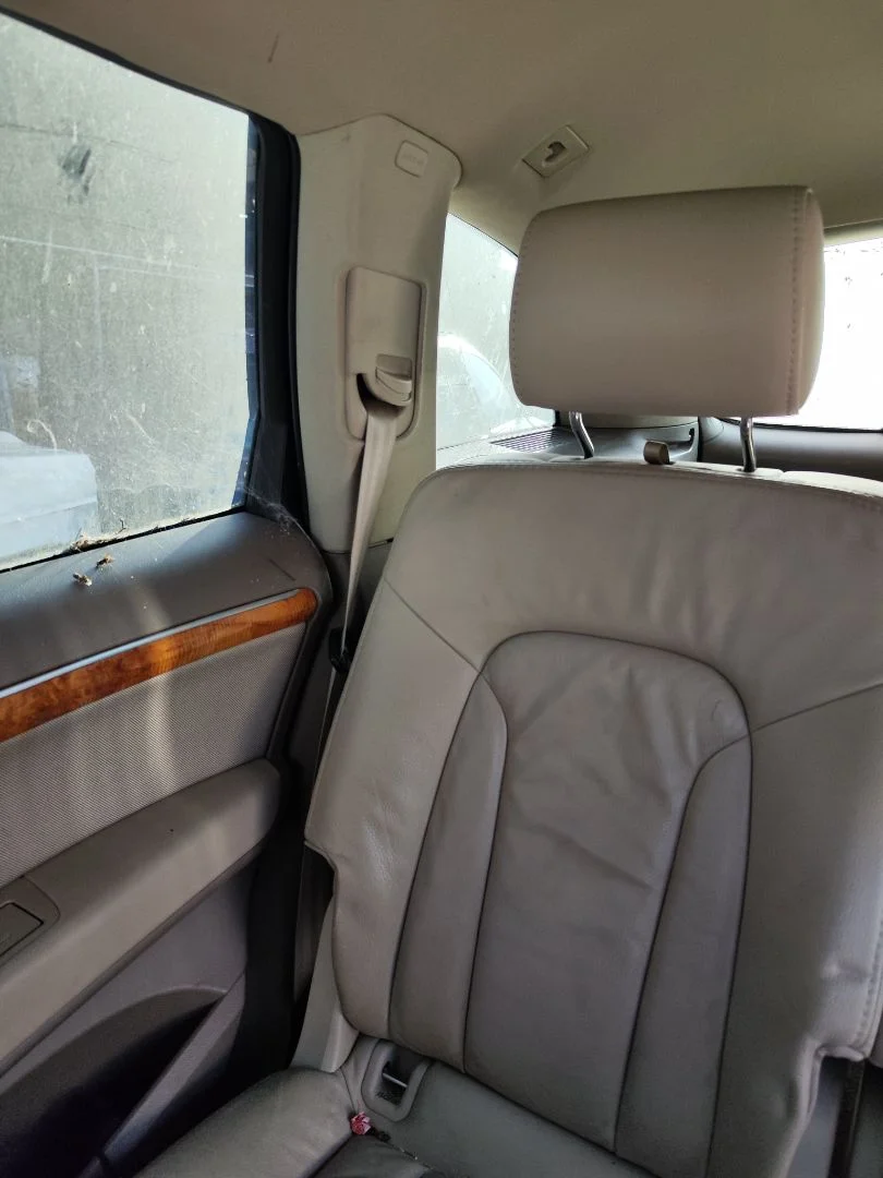 Foto de CINTURON SEGURIDAD TRASERO DERECHO AUDI Q7 (4L) 3.0 V6 24V TDI (233 CV / 171 KW)