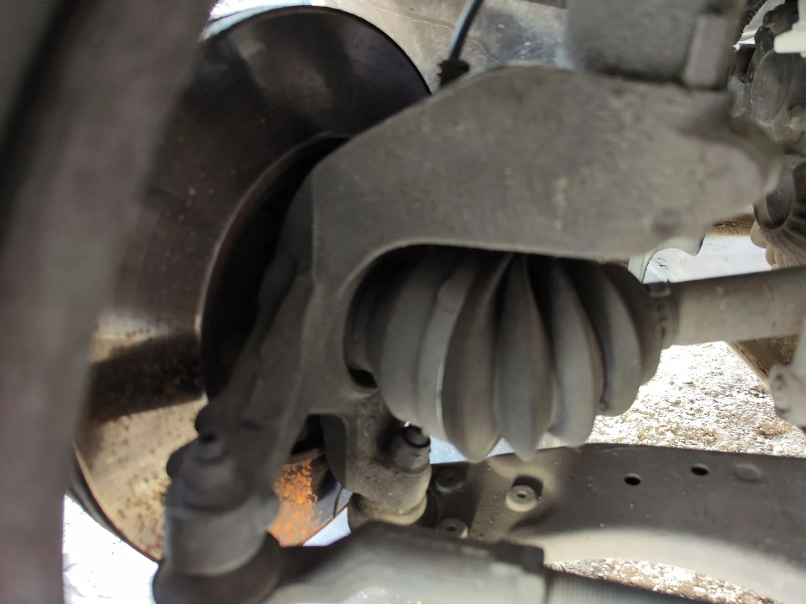 Foto de PINZA DE FRENO DELANTERA IZQUIERDA FORD FOCUS CABRIO (CA5) 2.0 TDCi CAT (136 CV / 100 KW)