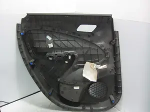 Foto de GUARNECIDO PUERTA TRASERA DERECHA OPEL CROSSLAND X 1.2 (110 CV / 81 KW) referencia 475853623 foto 3