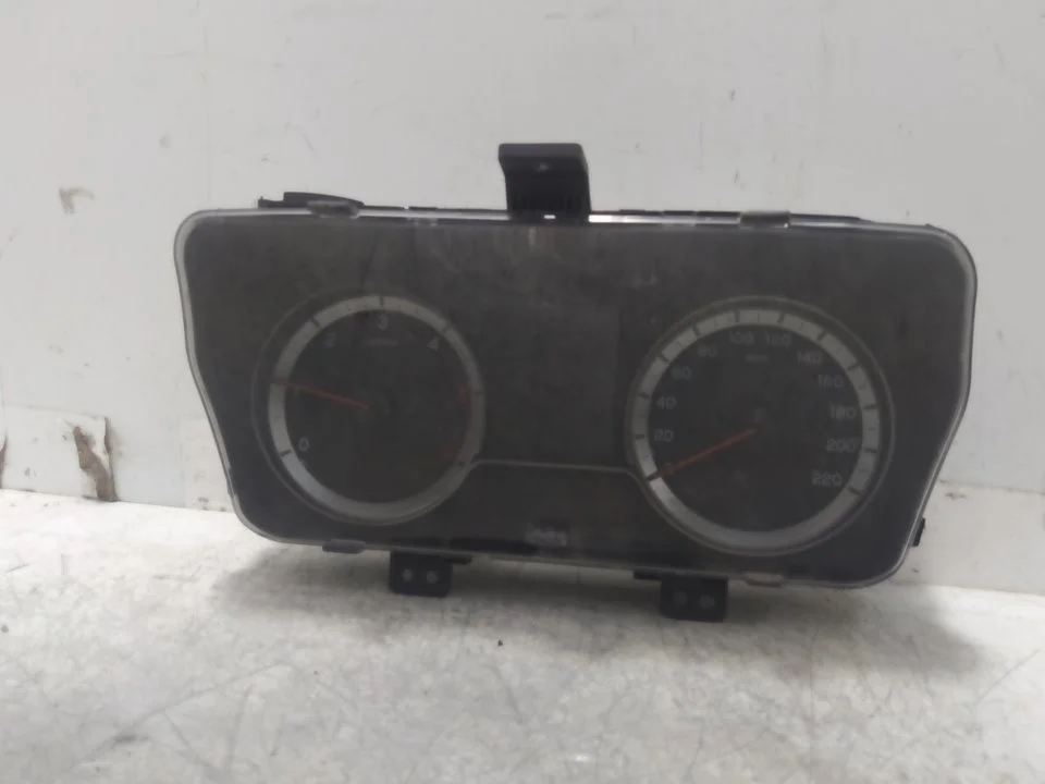 Foto de CUADRO INSTRUMENTOS SSANGYONG KORANDO 1.6 Turbodiesel CAT (136 CV / 100 KW) referencia 8021037030