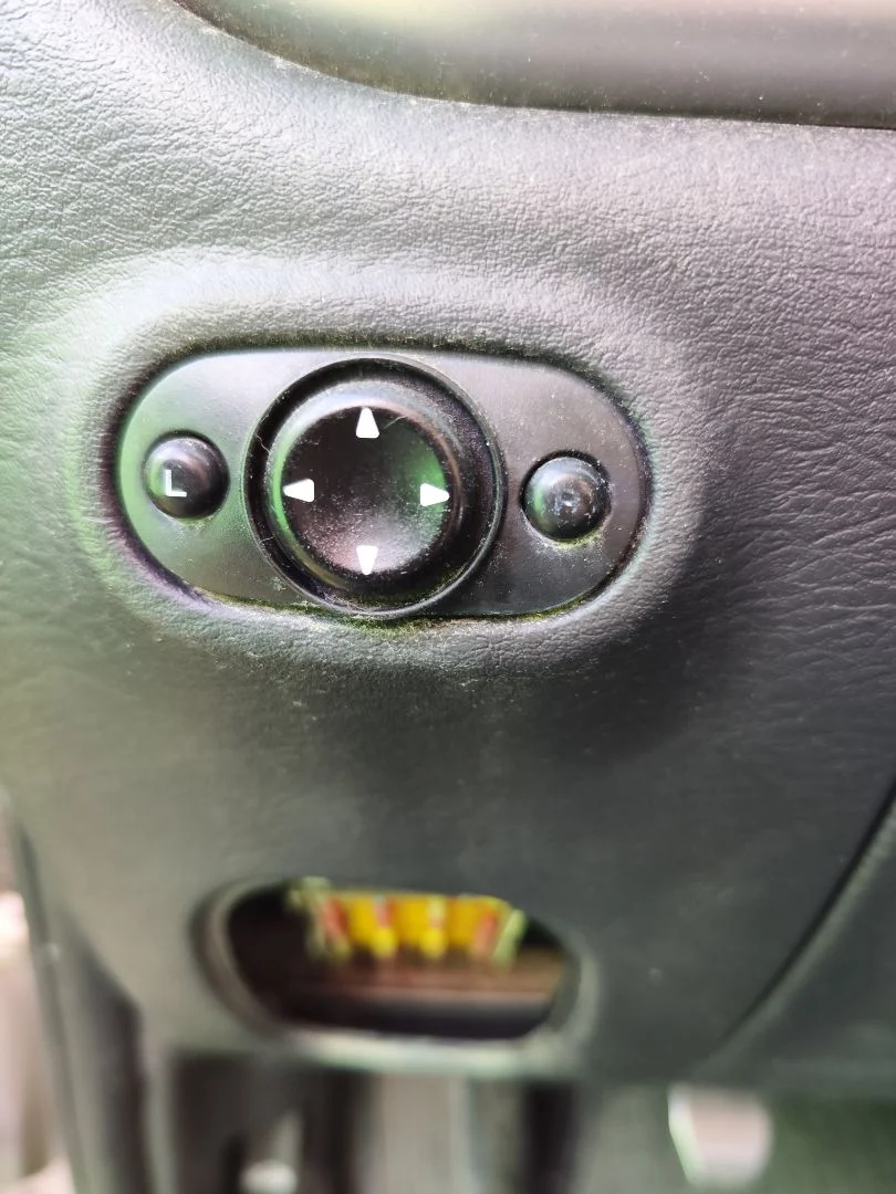 Foto de MANDO RETROVISOR CHRYSLER PT CRUISER 2.2 CRD CAT (121 CV / 89 KW)