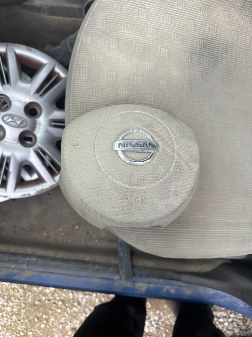 Foto de AIRBAG DELANTERO IZQUIERDO NISSAN MICRA (K12E) 1.2 CAT (65 CV / 48 KW)