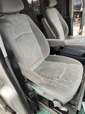 Foto de ASIENTO DELANTERO DERECHO MERCEDES-BENZ VIANO (639) 2.1 CDI CAT (150 CV / 110 KW) foto 2