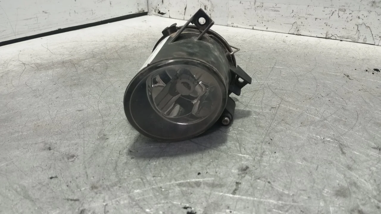 Foto de FARO ANTINIEBLA DERECHO SEAT ALTEA (5P1) 1.6 (102 CV / 75 KW) referencia 5P0941602