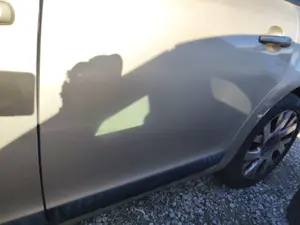 Foto de PUERTA TRASERA IZQUIERDA CITROEN C4 BERLINA 1.6 16V HDi (90 CV / 66 KW)