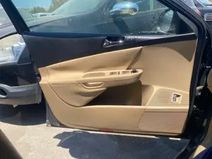 Foto de GUARNECIDO PUERTA DELANTERA IZQUIERDA VOLKSWAGEN PASSAT BERLINA (3C2) 2.0 TDI (140 CV / 103 KW) referencia 3C1867011EBFKZ