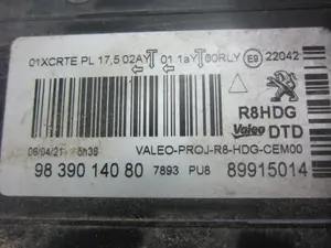 Foto de FARO DERECHO PEUGEOT 508 Híbrido 265 kW (1.6 Ltr. - 147 kW) (360 CV / 265 KW) referencia 9839014080 foto 2
