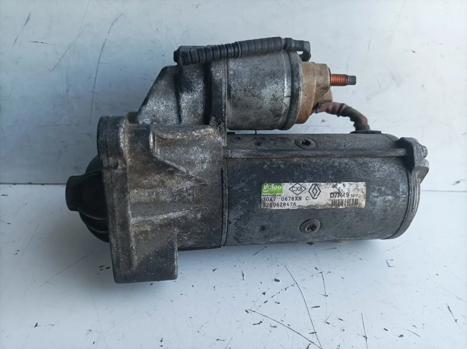 Foto de MOTOR ARRANQUE RENAULT MEGANE II CLASSIC BERLINA referencia 8200628426