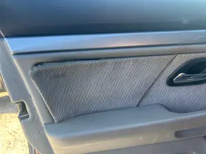 Foto de GUARNECIDO PUERTA DELANTERA IZQUIERDA BMW SERIE 5 TOURING (E39) 2.0 24V (150 CV / 110 KW) foto 2