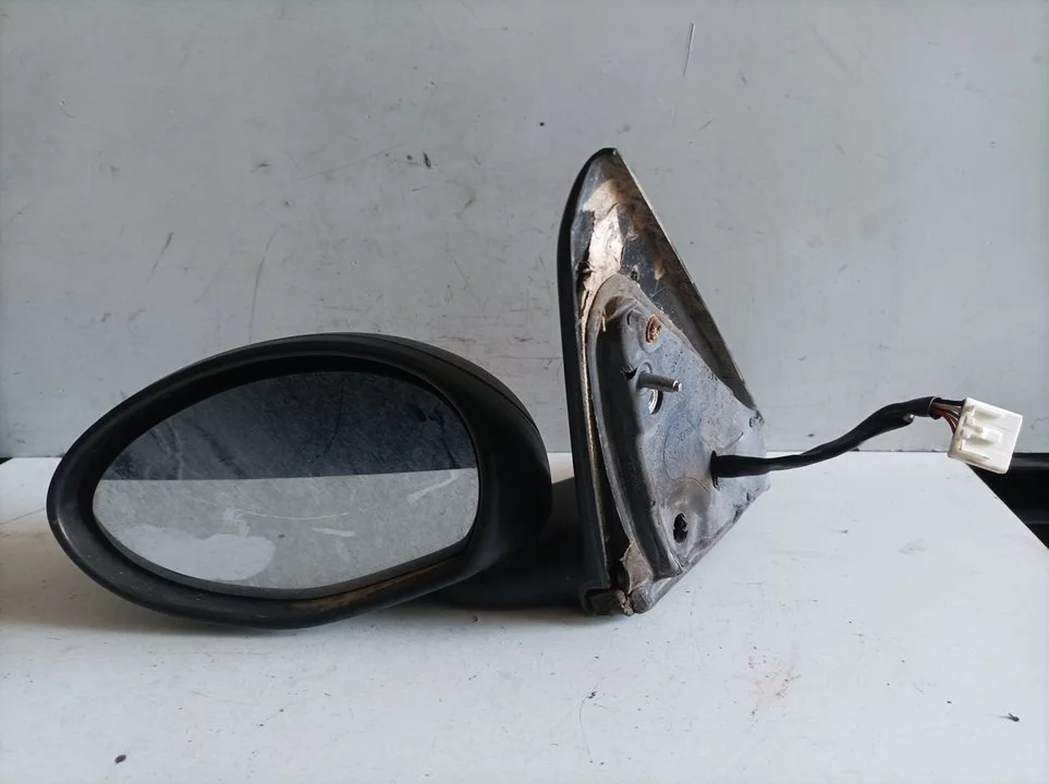 Foto de RETROVISOR IZQUIERDO ALFA ROMEO 147 (190) 2.0 16V CAT (150 CV / 110 KW) referencia 014133