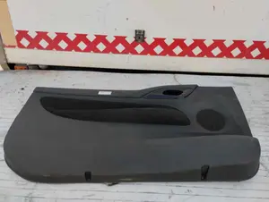 Foto de GUARNECIDO PUERTA DELANTERA IZQUIERDA CITROEN DS3 1.6 e-HDi FAP (92 CV / 68 KW) referencia 96743258ZD foto 3