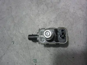 Foto de SENSOR DE IMPACTO PORSCHE CAYENNE (TIPO 92A) 4.8 V8 CAT (400 CV / 294 KW) referencia 7P0959354 foto 4